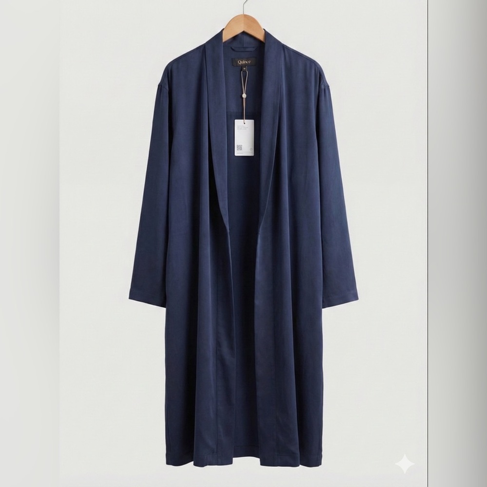 NWT Quince Men’s Navy Indigo Long Washable Silk Robe Sz M - no belt